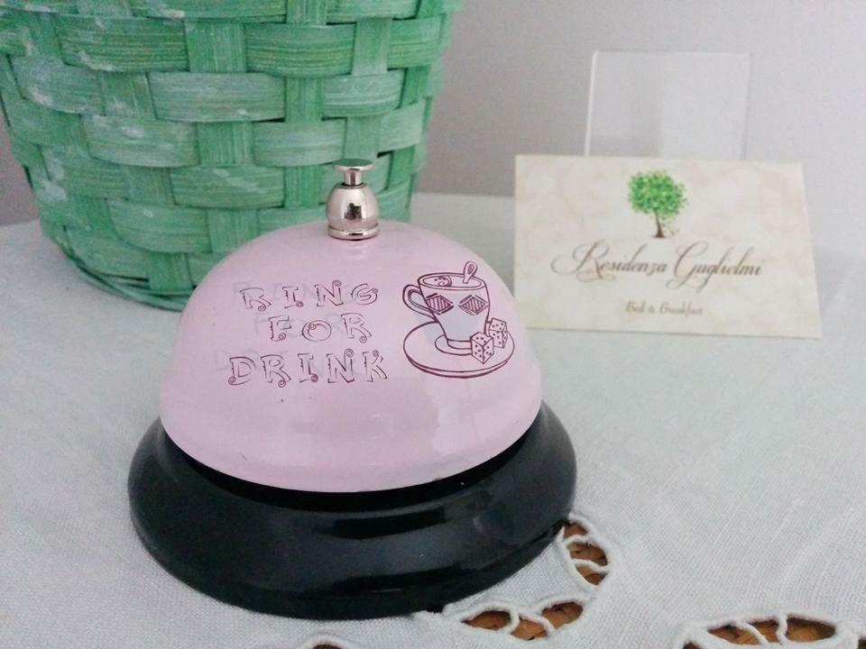 캄포바소 Residenza Guglielmi B&B 외부 사진